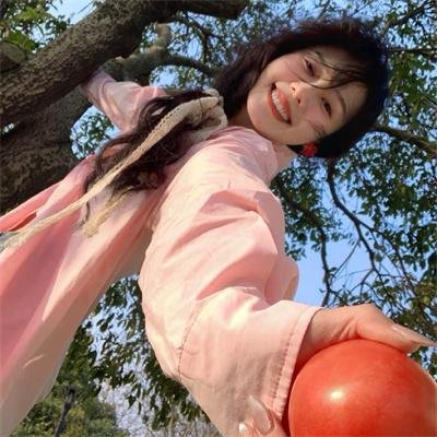 新郎休妻摄政王十里红妆求娶